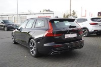 Volvo V60 B4 R-Design