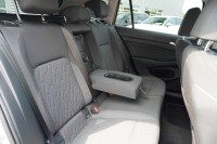 VW Golf VIII Variant 1.5 TSI Move