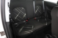 Opel Corsa E 1.2 Color Edition