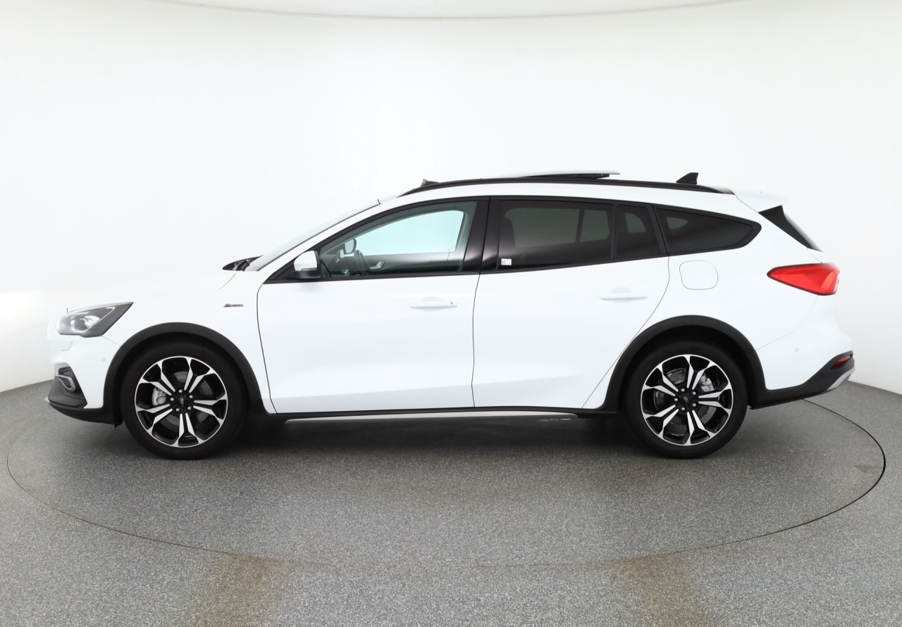 Ford Focus Turnier 1.0 EB Active