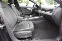 Audi A4 Avant 40 2.0 TDI advanced DSG