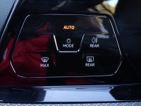 VW Golf VIII Variant 1.5 TSI R-Line