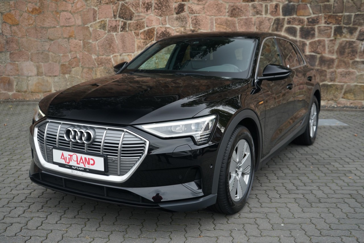 Audi e-tron 50 quattro