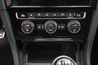 VW Golf VII Variant 1.6 TDI IQ.DRIVE