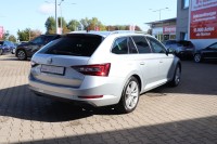 Skoda Superb Combi 2.0 TDI Style DSG