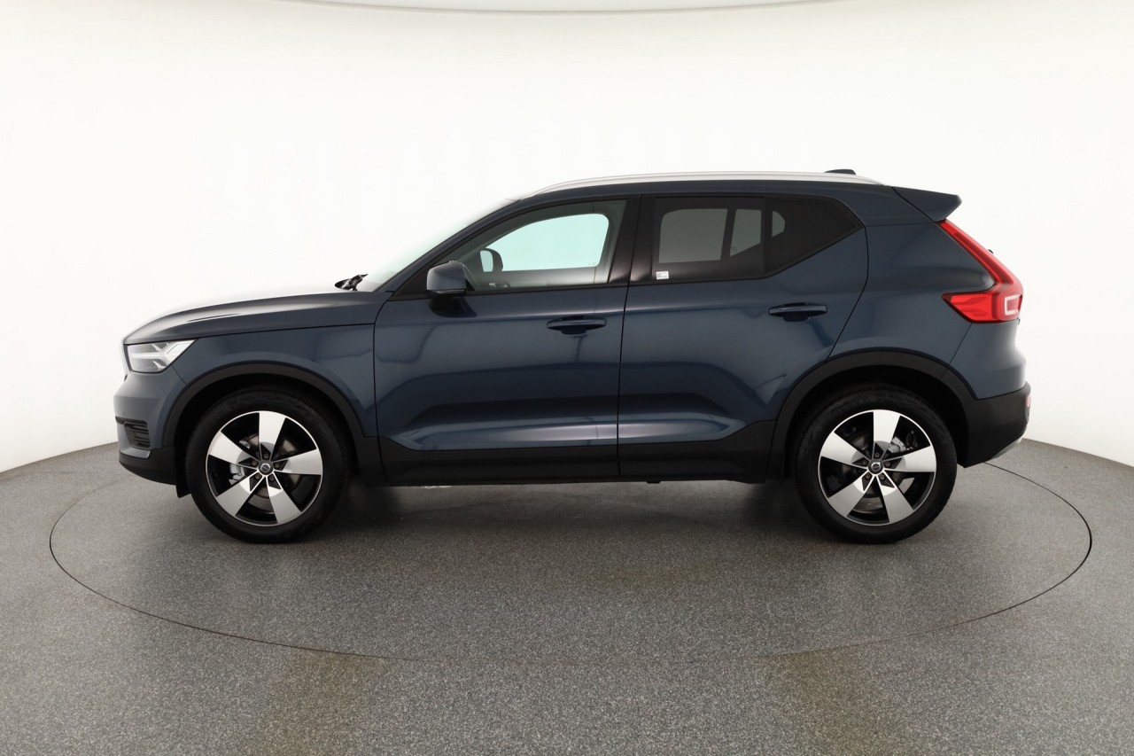 Volvo XC 40 T3 2WD Momentum
