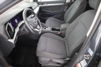 VW Golf VIII Variant 1.5 eTSI DSG