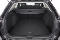 VW Golf VIII Variant 1.5 eTSI DSG Life