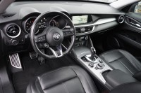 Alfa Romeo Stelvio 2.2