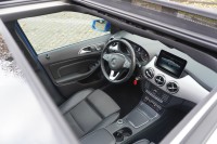 Mercedes-Benz B 220 B220d 4Matic