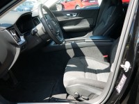Volvo V60 Kombi 2.0 M-Hybrid Core