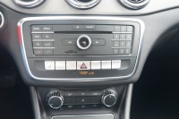 Mercedes-Benz CLA 180 Score