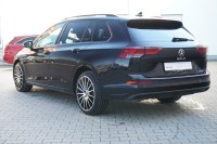 VW Golf VIII Variant Life eTSI