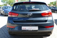 Hyundai i30 HB 1.5DPI