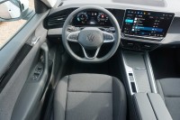 VW Passat Variant 1.5 eTSI DSG