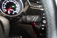 VW Touran 2.0 TDI R-Line