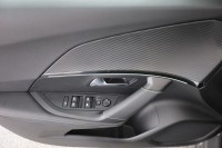 Peugeot 2008 1.2 e-THP EAT8 GT