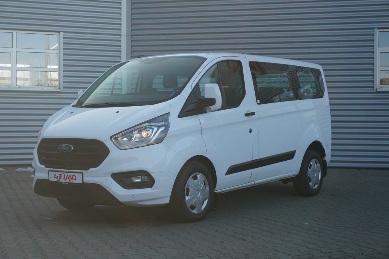 Ford Transit Custom L1 8-Sitzer