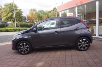 Toyota Aygo AYGO 1.0 x-play Team D