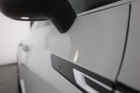 VW Arteon SB 2.0 TSI R-Line