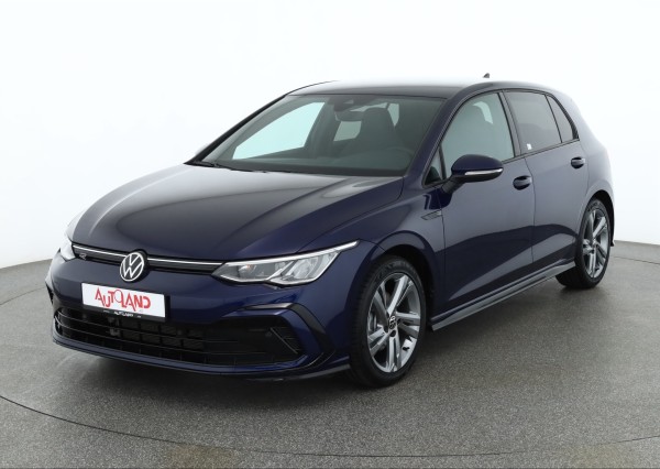 VW Golf VIII 1.5 TSI R-Line
