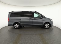 Mercedes-Benz V-Klasse 300 d 4Matic lang Aut.