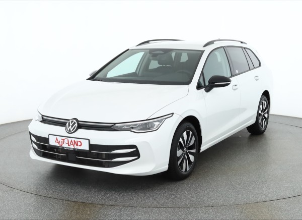 VW Golf VIII Variant 1.5 TSI Goal