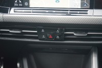 VW Golf VIII Variant 1.5 TSI R-Line