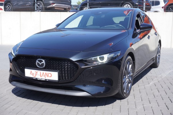 Mazda 3 SKYACTIV-G 2.0 M-HYBRID Selection