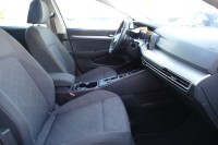 VW Golf VIII Variant Life eTSI DSG
