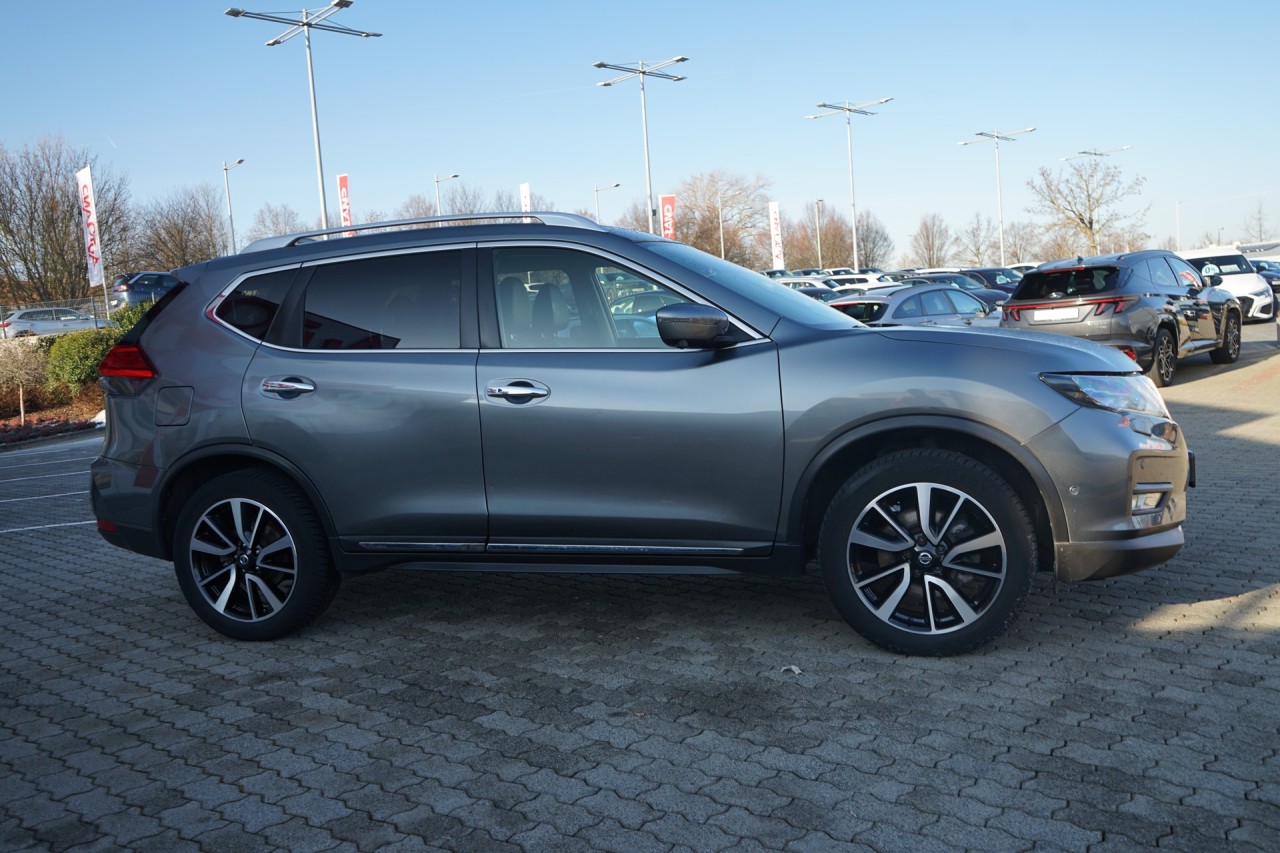 Nissan X-Trail 1.6 DIG-T Tekna 4x2