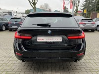 BMW 318 318d Touring Sport Line Aut.