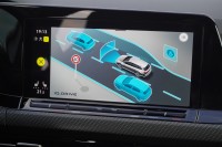VW Golf VIII Variant 2.0 R-Line DSG