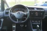 VW Touran 1.5 TSI R-Line DSG