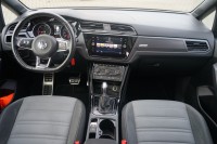 VW Touran 2.0 TDI R-Line