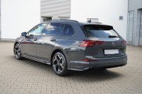 VW Golf VIII Variant 1.5 eTSI R-Line DSG