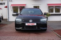 VW Golf VIII Variant 1.5 eTSI R-Line DSG