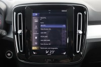 Volvo XC 40 XC40 T4 Momentum Pro