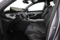 Peugeot 5008 1.2 Hybrid Aut.