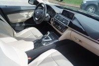 BMW 330 e iPerformance Advantage