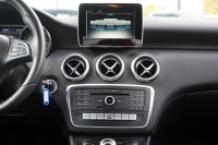 Mercedes-Benz A 140 A200 d Urban Score