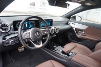 Mercedes-Benz CLA 250 Shooting Brake AMG Line 7G-DCT