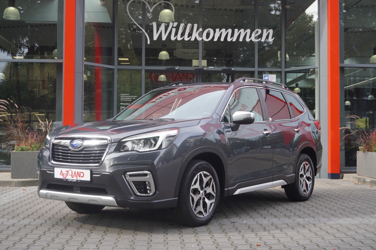 Subaru Forester 2.0 M-Hybrid Active 4x4