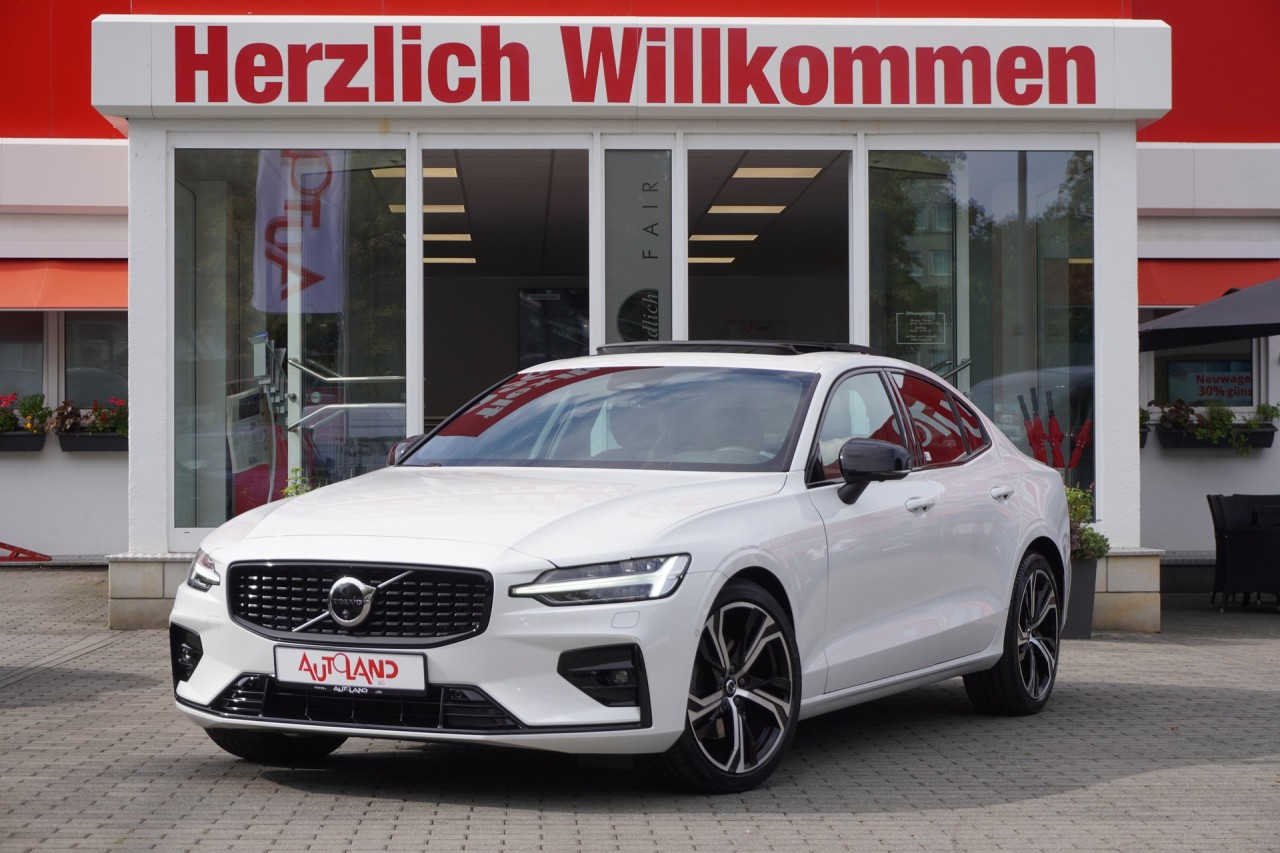 Volvo S60 2.0 M-Hybrid Plus Dark