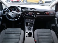 VW Touran 1.5 TSI DSG R-Line