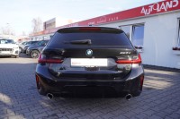 BMW 3 330d M-Sport Touring Aut.