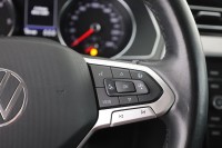 VW Passat Variant 2.0 TDI DSG R-Line