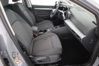 VW Golf VIII Variant 1.5 eTSI DSG Life