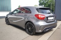 Mercedes-Benz A 200 A200d AMG-Line 4Matic