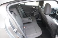 Ford Focus 1.0 M-Hybrid ST-Line X